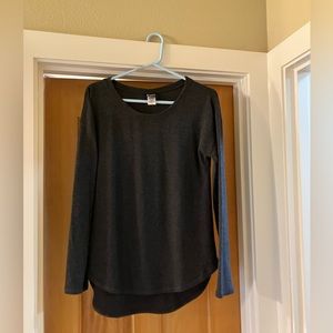 Felina long sleeve shirt